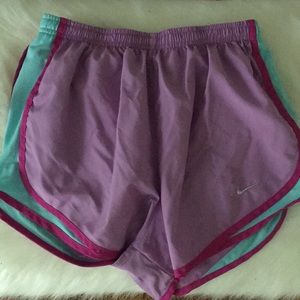 women’s nike shorts